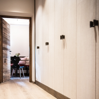 Schrankgriffe aus Leder im Lanhausstil von minimaro - luxury furniture handles Schrankgriffe aus Leder im Lanhausstil von minimaro - luxury furniture handles