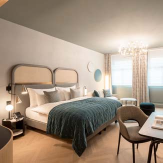 Möbelgriffe mit Leder COMO-GRANDE im Hotel Märthof Basel Möbelgriffe mit Leder COMO-GRANDE im Hotel Märthof Basel