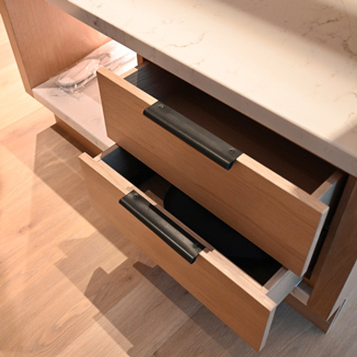 Black leather edge pulls in hotel marriott by minimaro Black leather edge pulls in hotel marriott by minimaro