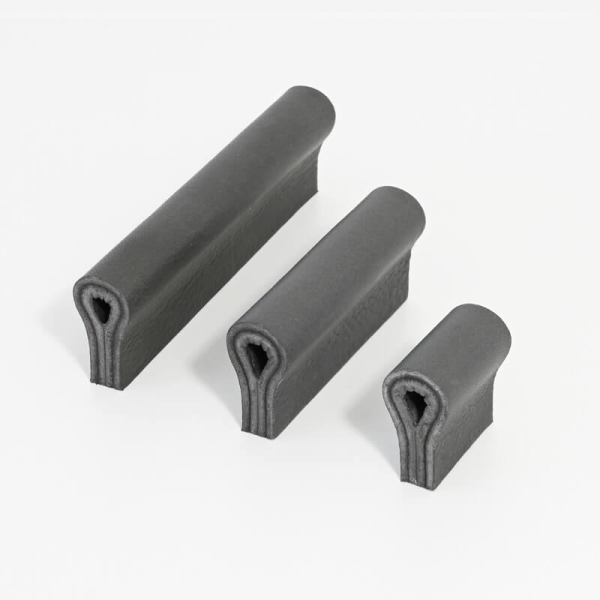 Schubladengriffe aus Leder in der Farbe Grau Schubladengriffe aus Leder in der Farbe Grau