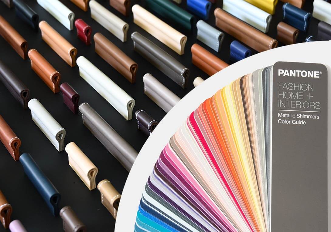 Leather handles in any color Leather handles in any color