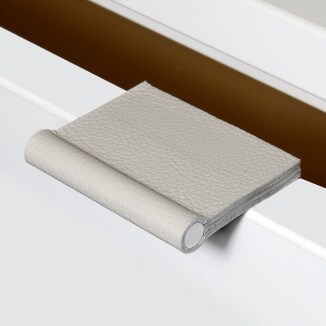 Edge pulls made of white leather Edge pulls made of white leather