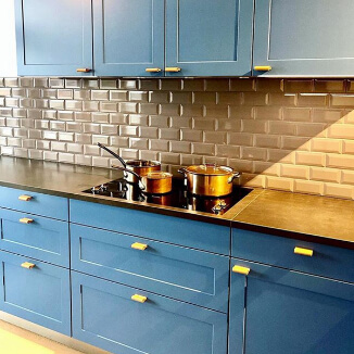 Kitchen cabinet handles made of leather by minimaro Kitchen cabinet handles made of leather by minimaro