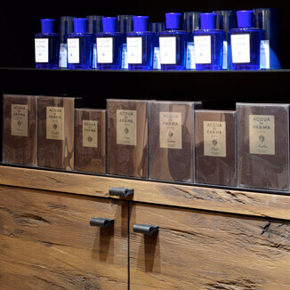 Leather drawer pulls handcrafted of black leather Leather drawer pulls handcrafted of black leather