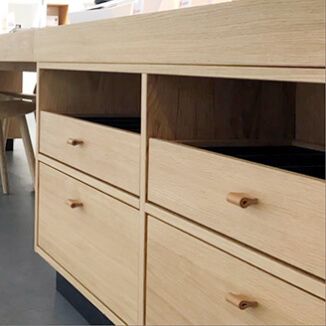 Leather loop for furniture in cognac color Leather loop for furniture in cognac color