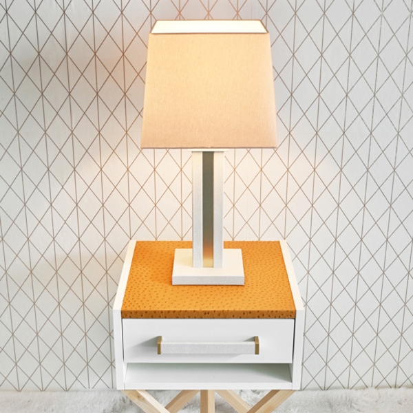 Table lamp in white with leather