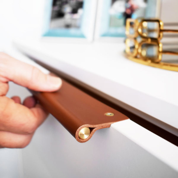 Kantengriffe KENT mit Messingstab